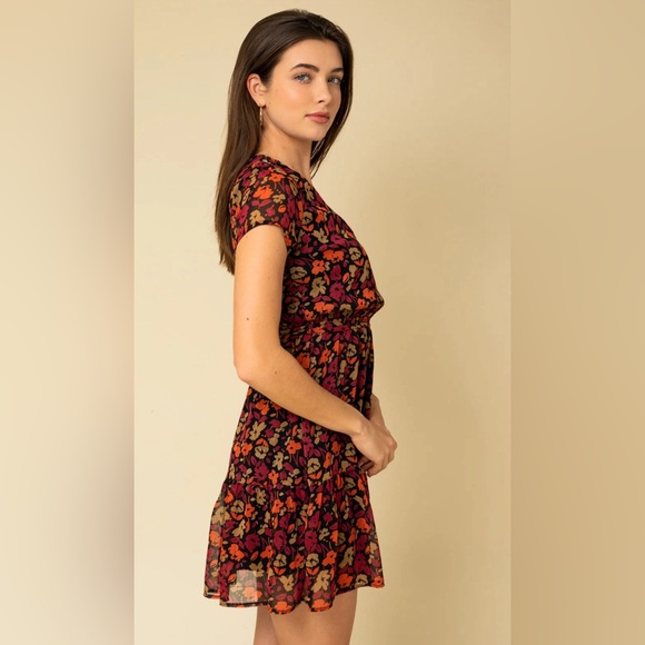 Kaileigh “Fall for you” mini faux wrap short sleeve dress bottom ruffle … - Picture 6 of 15